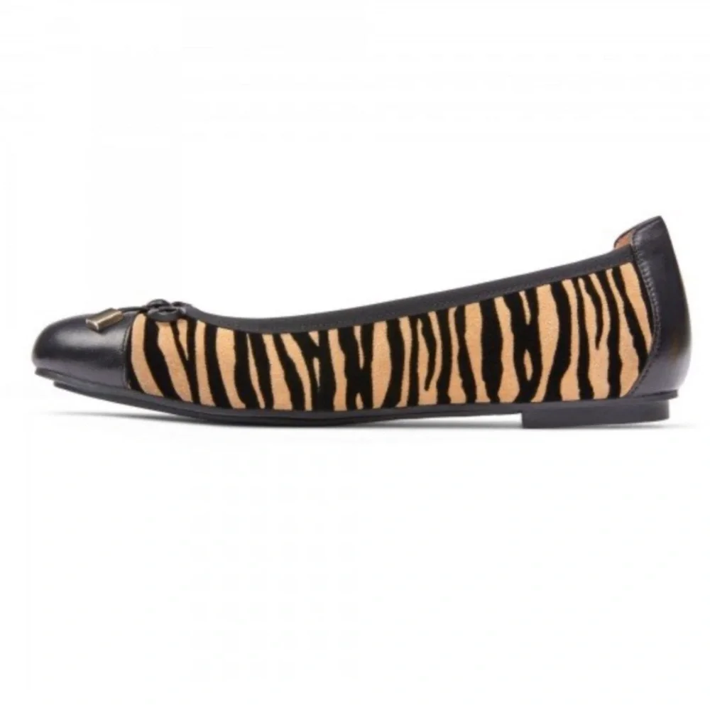 Vionic Podiatrist Designed Minna Ballet Flat Shoes. Size 8. MSRP $128.00